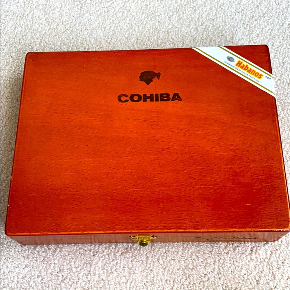 Wood Cohiba cigar box